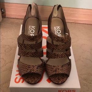 KORS by Michael Kors heeled sandals size 7